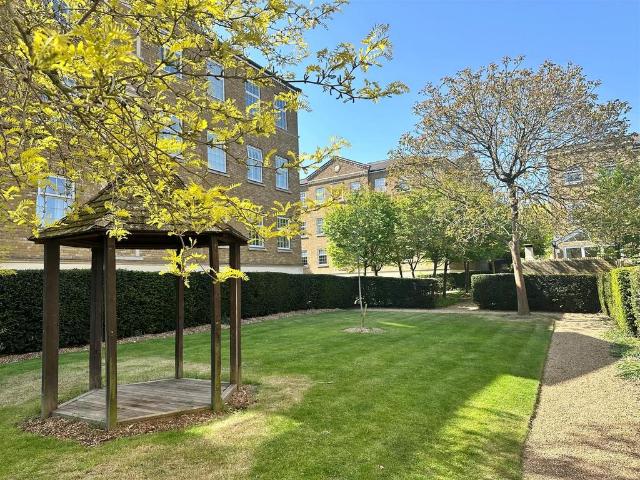 Flat for sale in Blackhills, Surrey