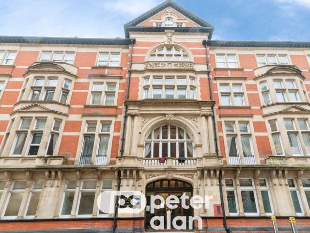 Flat for sale in Baneswell, Newport