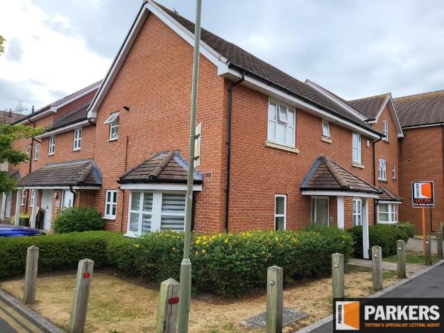 Flat for sale in Totton and Eling, Ashurst Bridge