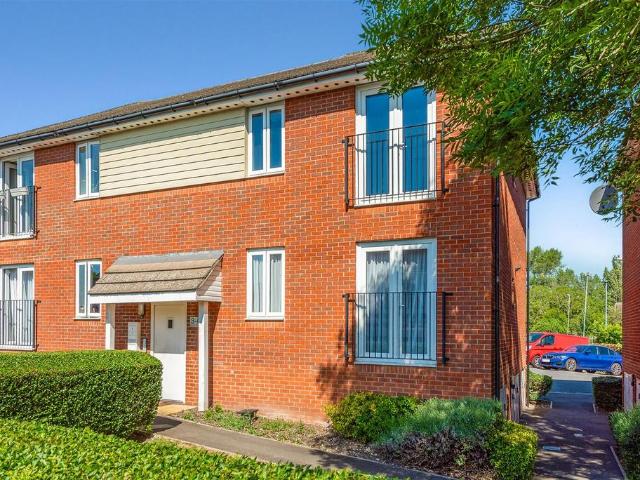 Flat for sale in Hilsea, City Of Portsmouth