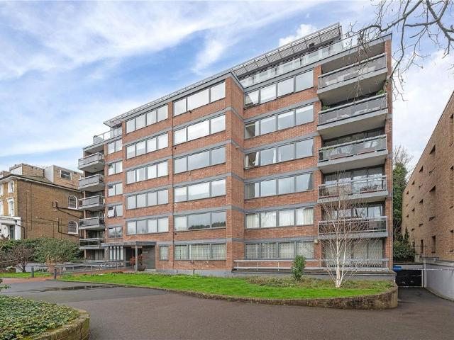 Flat for sale in Chalk Farm, Primrose Hill