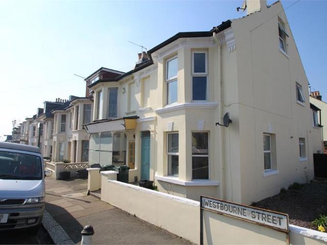Flat for sale in Aldrington