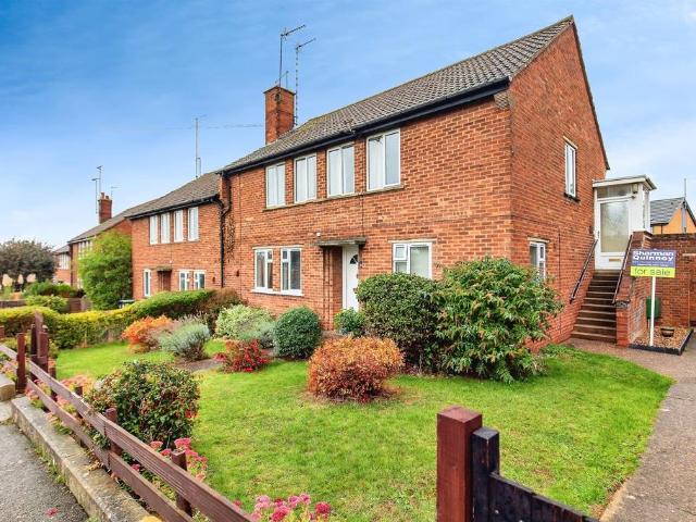 Flat for sale in Thrapston