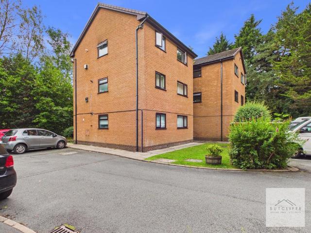 Flat for sale in Deepdale, Higher Bartle