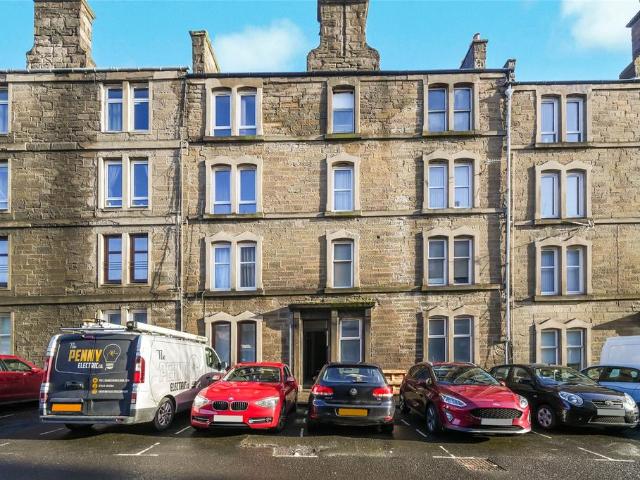 Flat for sale in Maryfield, Scotland