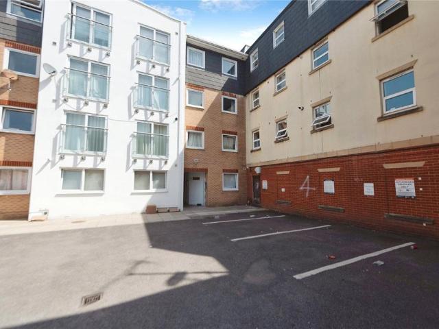 Flat for sale in Southsea, City Of Portsmouth