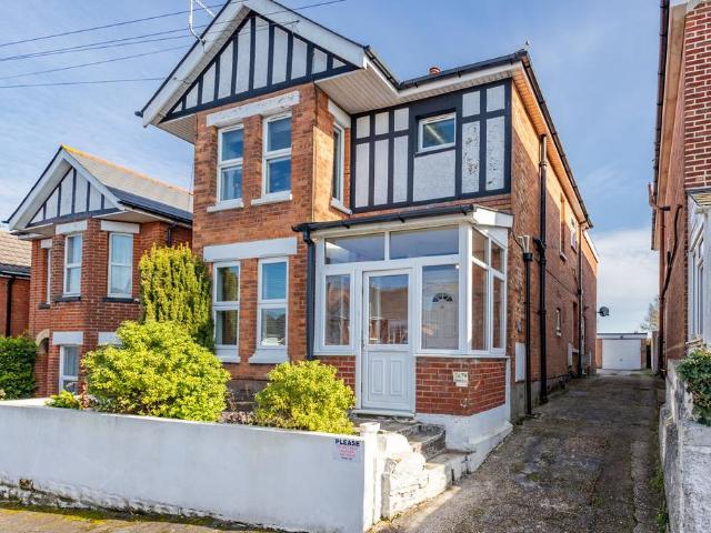 Flat for sale in Winton, Isle Of Man