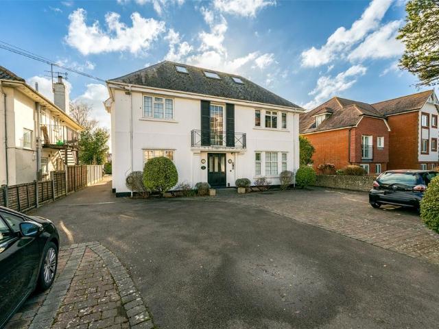 Flat for sale in West Worthing, Worthing