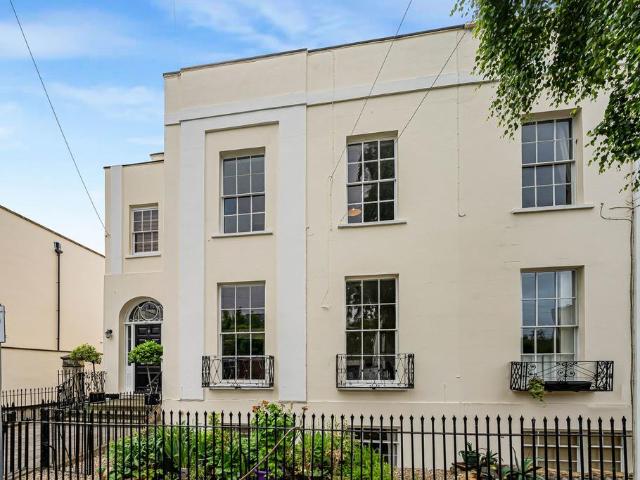 Flat for sale in Ewens Farm, Golden Valley