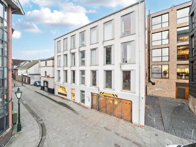 Flat for sale in New Boultham, Brayford