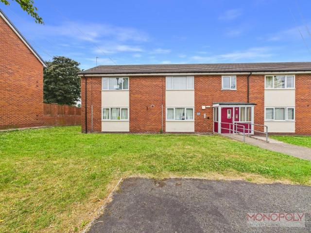 Flat for sale in Penycae, Wales