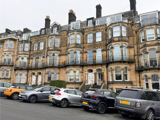 Flat for sale in South Cliff, Kepwick