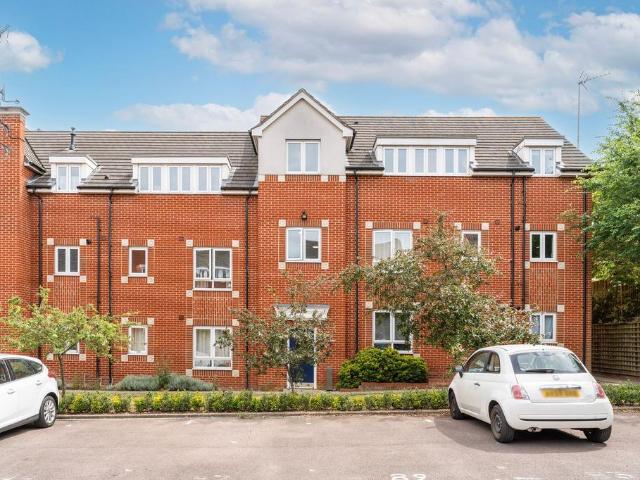 Flat for sale in New Catton, East Bank