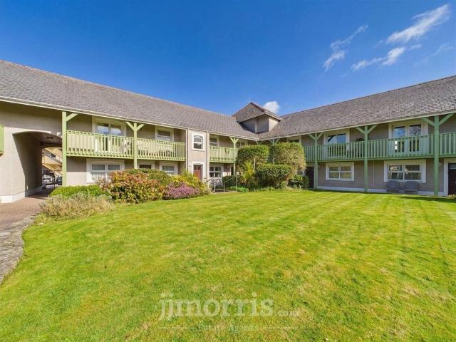 Flat for sale in Narberth