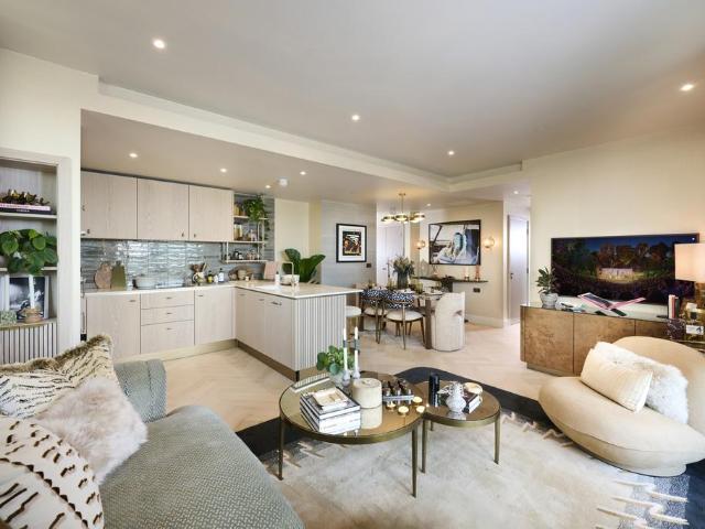 Flat for sale in Chalk Farm, Cat Hill