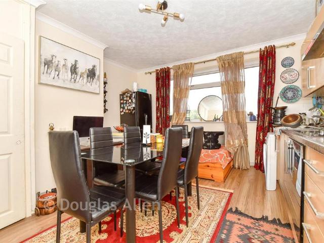 Flat for sale in Thames View, Isle Of Man