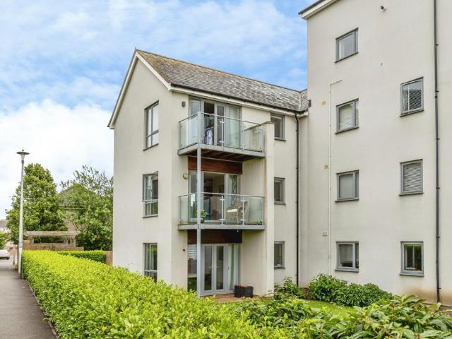 Flat for sale in Port Marine, Portishead