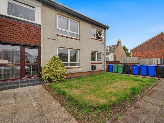 Flat for sale in Newton-on-Ayr, Scotland