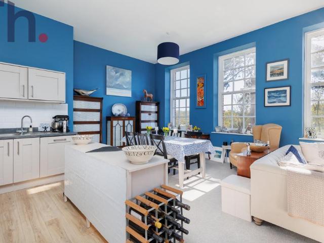 Flat for sale in Gatcombe, Isle Of Wight