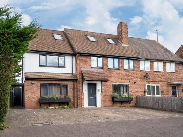 Flat for sale in Chesterton, Cambridge