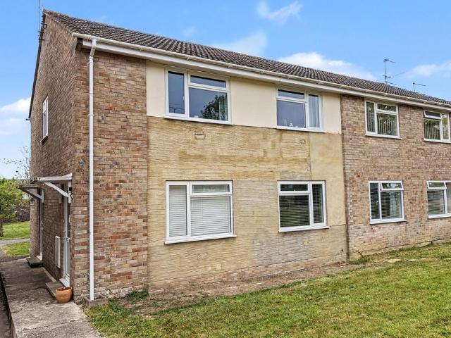 Flat for sale in Wool, East Burton