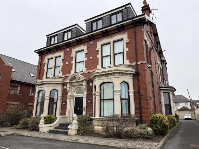 Flat for sale in Revoe, Blackpool