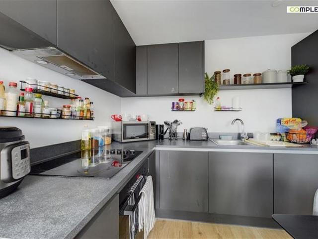 Flat for sale in City Centre, Georgia