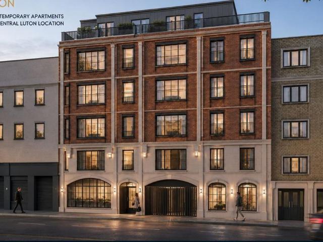 Flat for sale in High Town, Luton