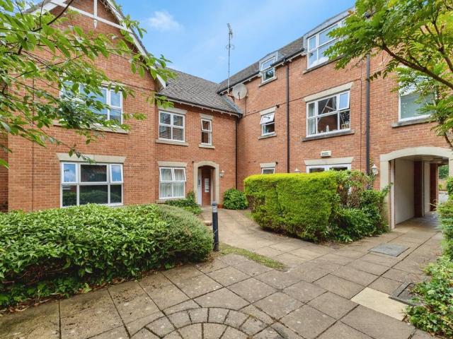 Flat for sale in Sunningdale, Egglescliffe