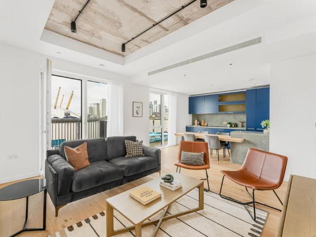 Flat for sale in Goodluck Hope, Blackwall