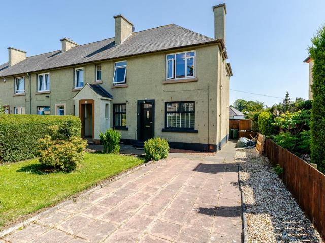 Flat for sale in Wardieburn, Granton
