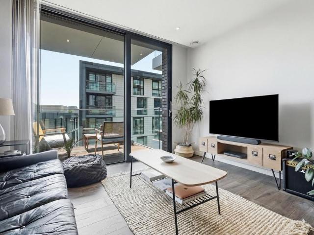 Flat for sale in St. George in the East, Whitechapel