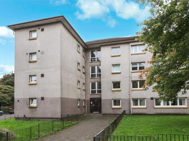 Flat for sale in Knightswood Park, Glasgow
