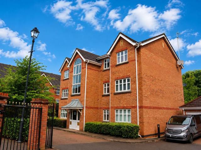 Flat for sale in Upton, Widnes