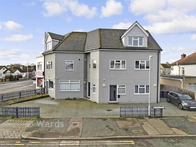 Flat for sale in Greenhill, The Bridge