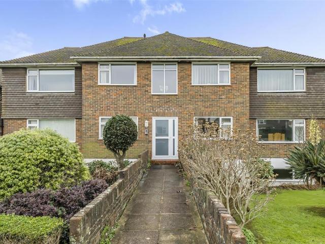 Flat for sale in Seaford, Iford