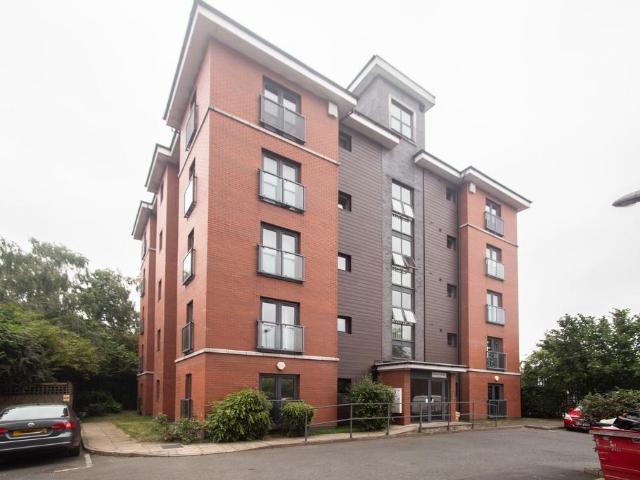 Flat for sale in Fairfield, Warrington