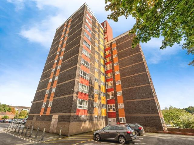 Flat for sale in Aggborough, Wyre Forest