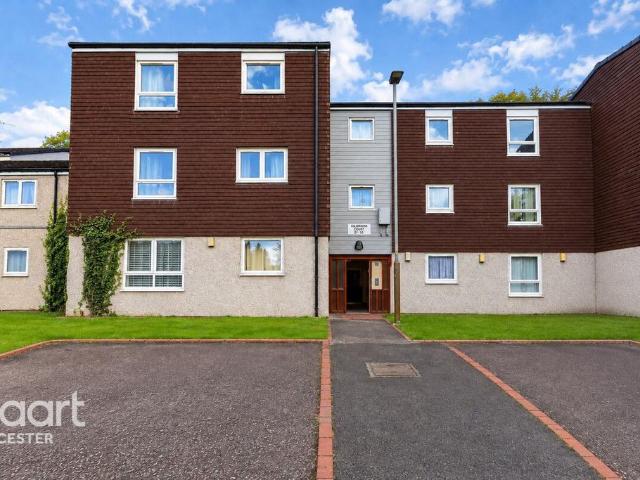 Flat for sale in Beaumont Leys, Leicester