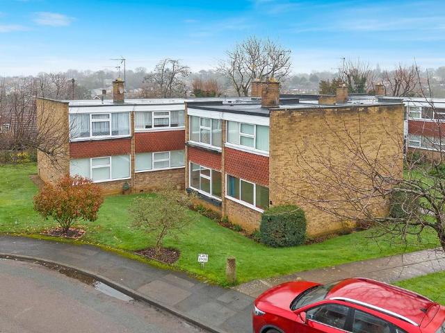 Flat for sale in Overslade, New Bilton