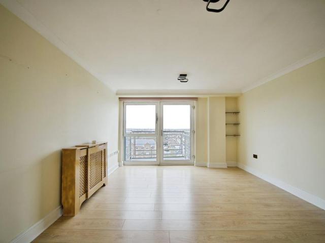 Flat for sale in Lower Edmonton, Edmonton