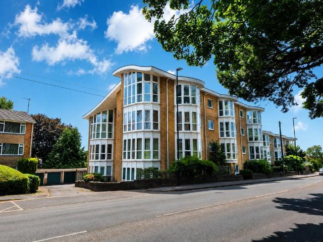 Flat for sale in Bassett, Isle Of Man