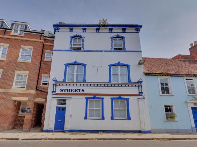 Flat for sale in Warblington, Spring Vale