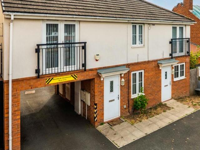 Flat for sale in Shard End, West Midlands