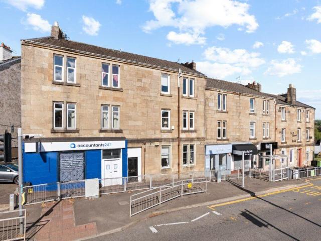 Flat for sale in Overlee, Busby