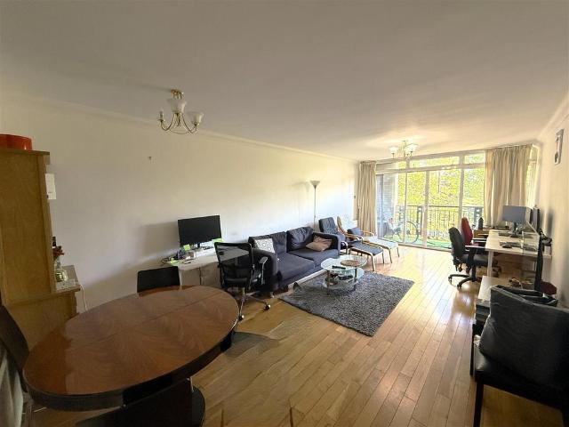 Flat for sale in Barnsbury, Greater London