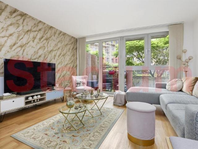 Flat for sale in Holloway, Lower Holloway