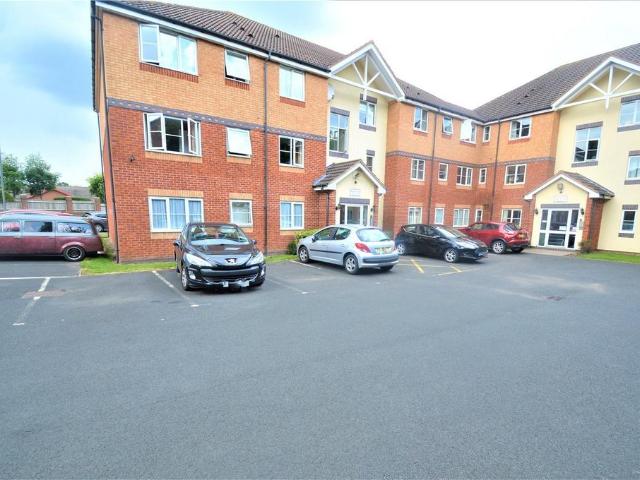 Flat for sale in Banners Gate, Sutton Coldfield