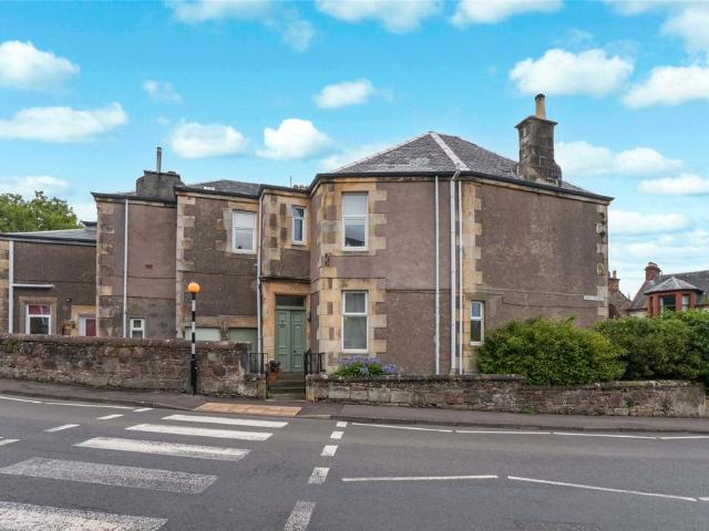 Flat for sale in West Kilbride, Scotland