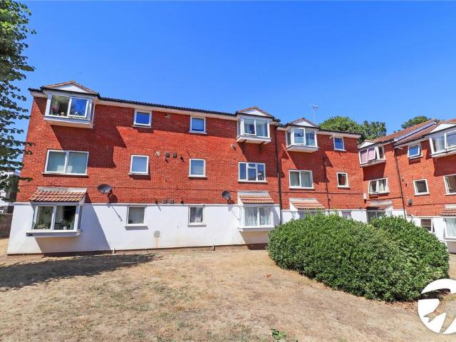 Flat for sale in Belvedere, Lower Belvedere